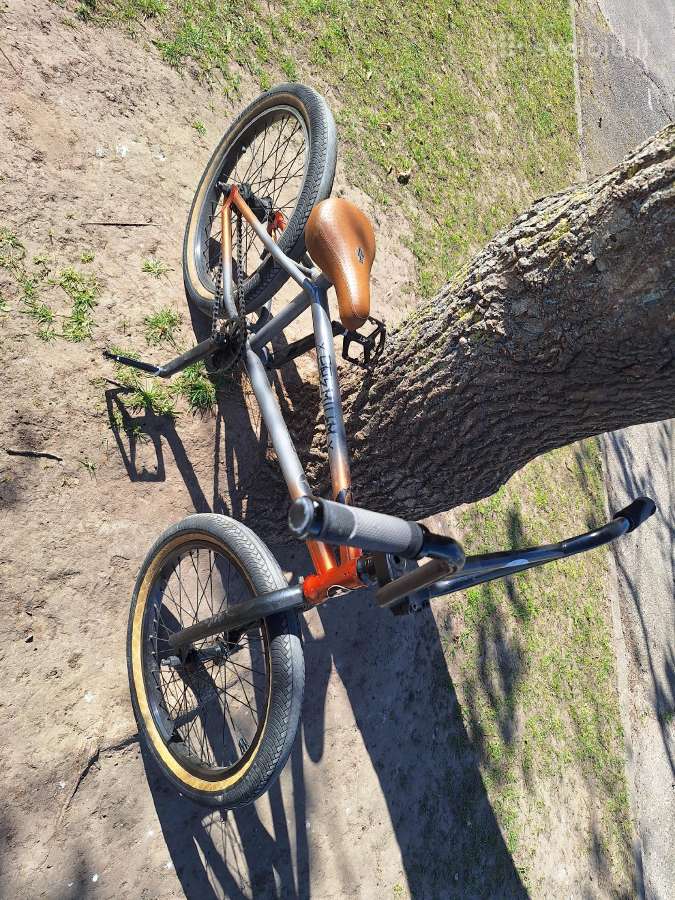 Dviratis BMX - nuotraukos Nr. 2