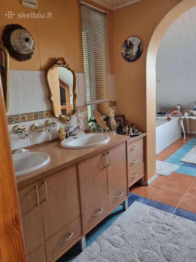 Utenos centre gamtos apsuptyje gyvenamas namas - nuotraukos Nr. 32