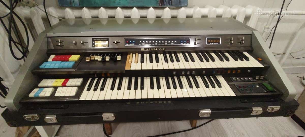 Hammond b400