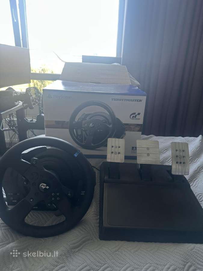 Thrustmaster t300rs , tss handbrake, th8a