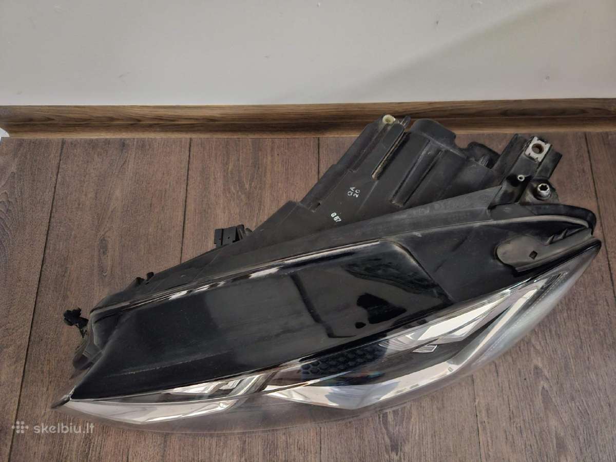 Parduodu 5g1 941 081 priekinį žibintą. - nuotraukos Nr. 5