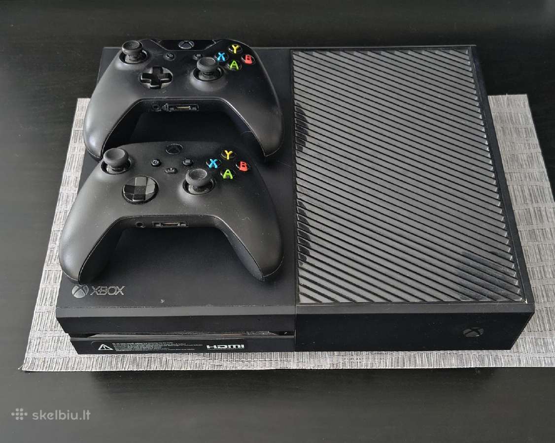 Parduodamas Xbox one 1tb su Xbox x pulteliu