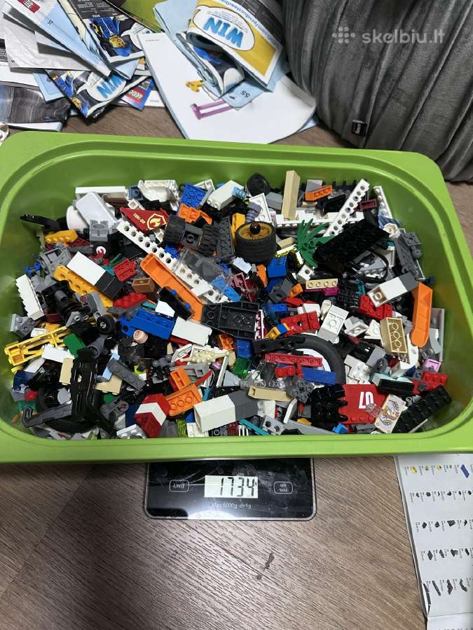 Lego dėžė su daug instrukcijų - nuotraukos Nr. 8