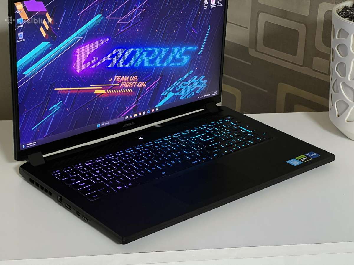 Parduodamas Aorus 7 su Rtx 4060, 17.3 360hz. - nuotraukos Nr. 3