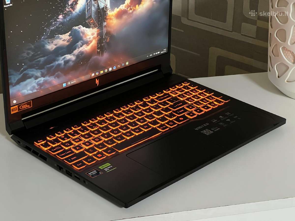 Parduodamas Nitro V16 su Rtx 5050, Ryzen Ai, 180hz - nuotraukos Nr. 3