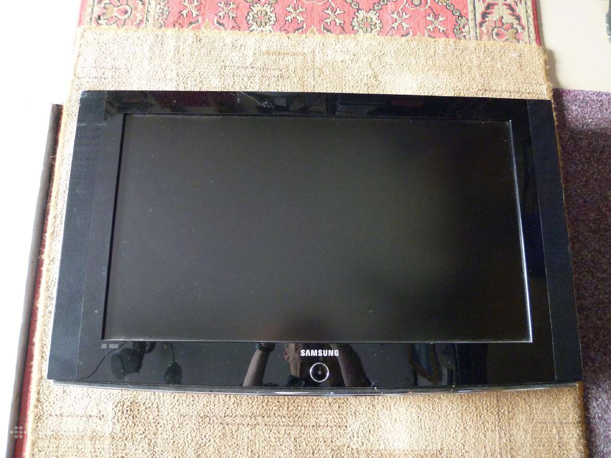 Samsung Le32s81bx/xec ,LG 65uf850v-zb - nuotraukos Nr. 7