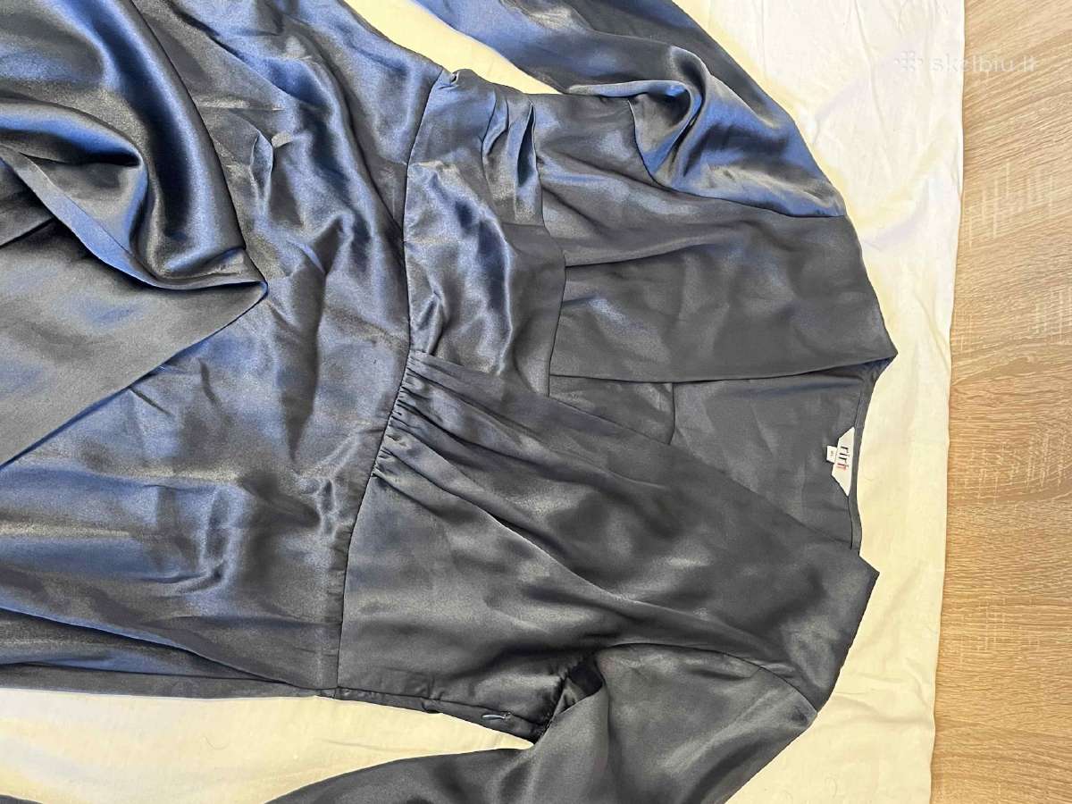 Second hand clothes for male and female - nuotraukos Nr. 4
