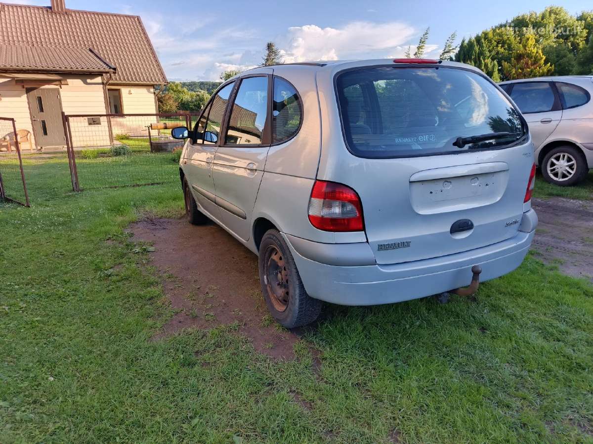 Renault Scenic dalimis - nuotraukos Nr. 2