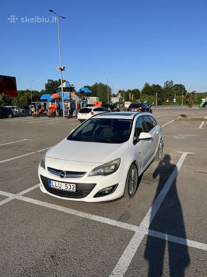Opel astra J sporttourer 1.7 cdti 81kw - nuotraukos Nr. 2