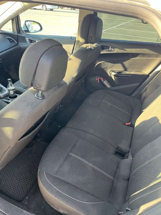 Opel astra J sporttourer 1.7 cdti 81kw - nuotraukos Nr. 5