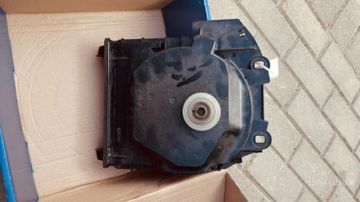 Garso kolonele Bmw f10 kaires puses - nuotraukos Nr. 3