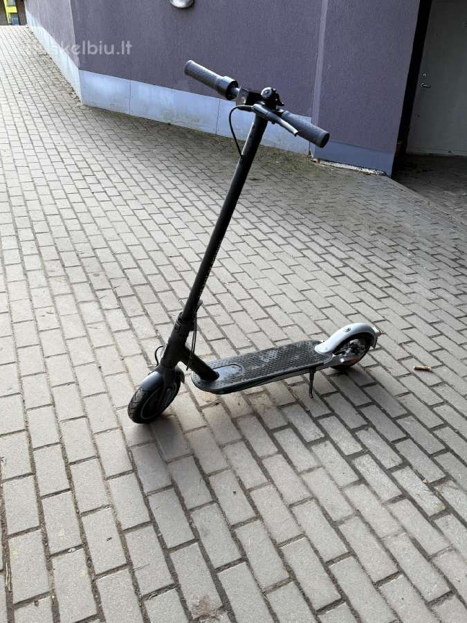 Xiaomi Mi Electric Scooter Pro 2 Mercedes-amg - nuotraukos Nr. 4