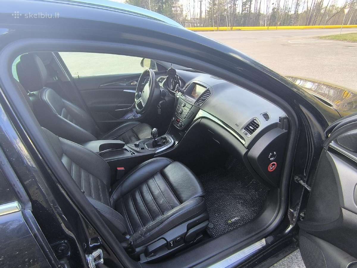 Opel Insignia - nuotraukos Nr. 8