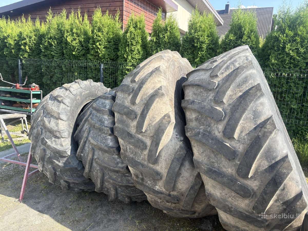 Traktoriaus padangų komplektas R42 ir R34 - nuotraukos Nr. 2
