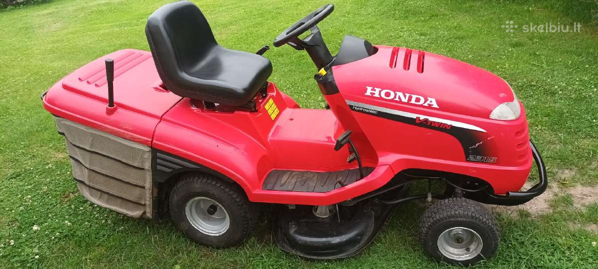 Honda 2 Cyl. V Twin Hydrostatic - nuotraukos Nr. 9