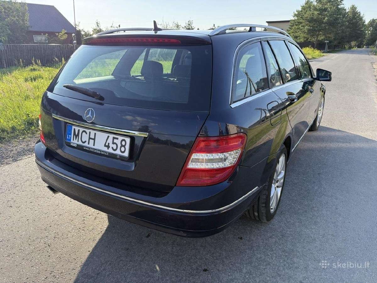 Mercedes Benz 220d - nuotraukos Nr. 8