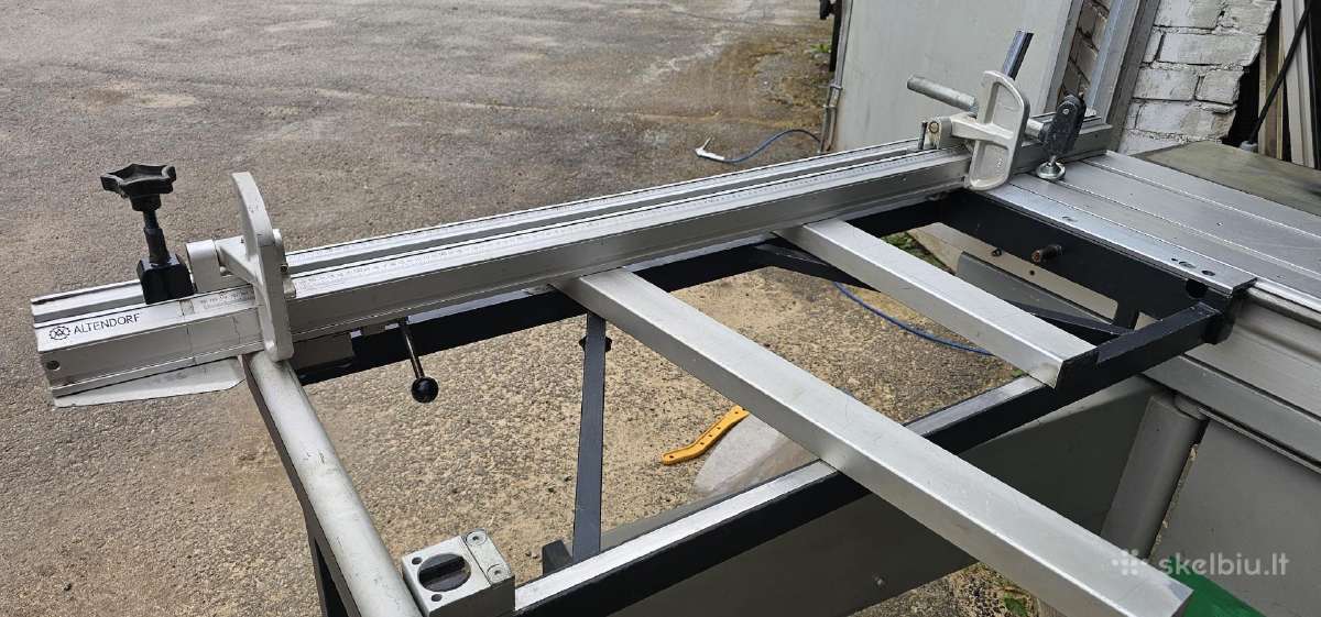Naudotos formatinio pjovimo staklės Altendorf C45 - nuotraukos Nr. 12