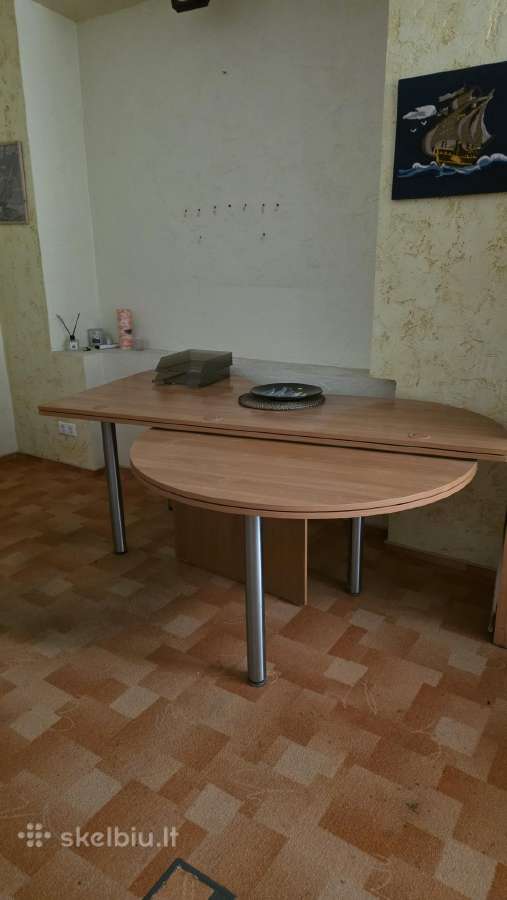 Stalas, komoda - nuotraukos Nr. 2