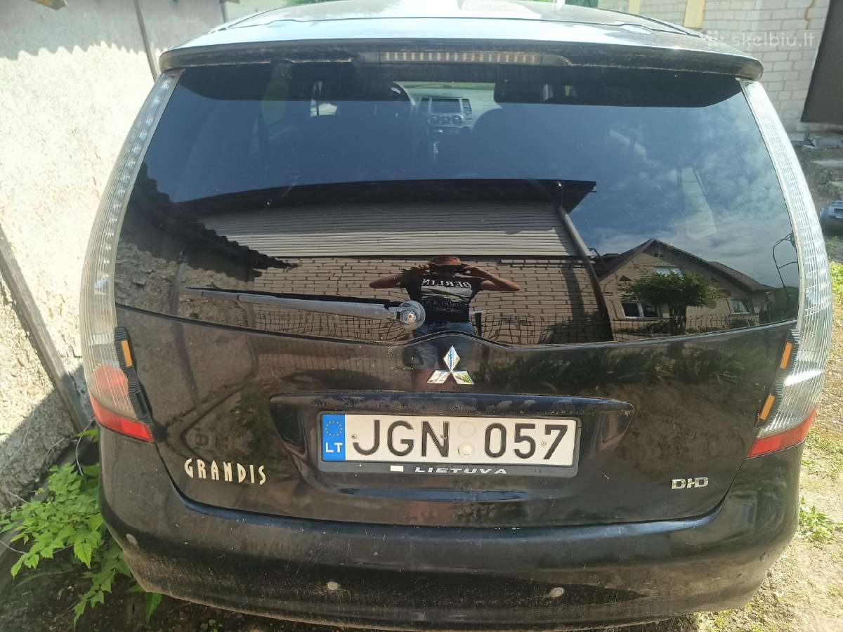 Mitsubishi Grandis - nuotraukos Nr. 3