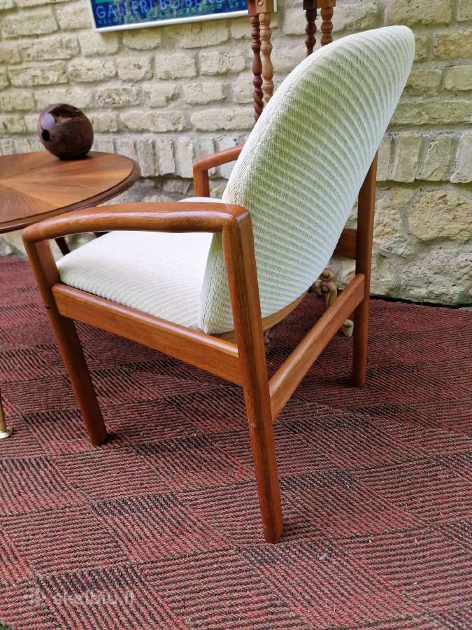 Vintažinis mid century kavos staliukas ir krėslas - nuotraukos Nr. 9