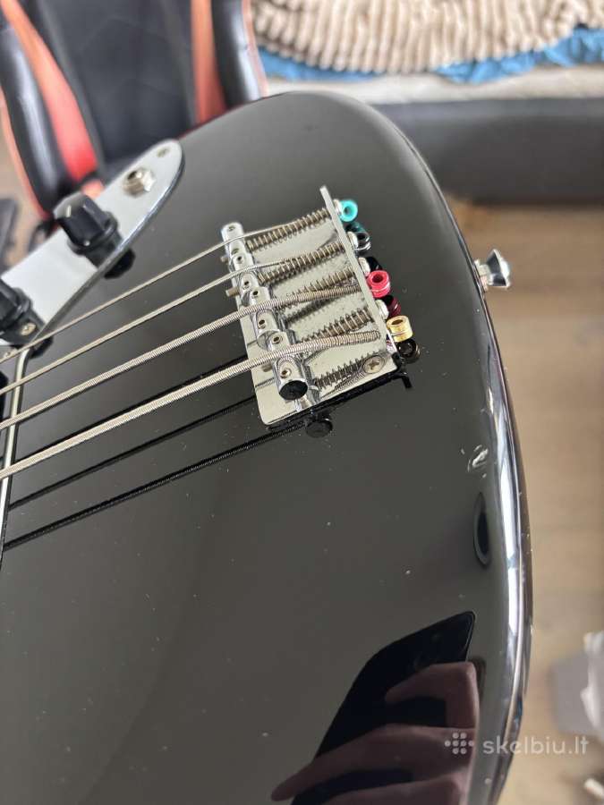 Bosas, akustinė gitara, kubas, priedai - nuotraukos Nr. 7