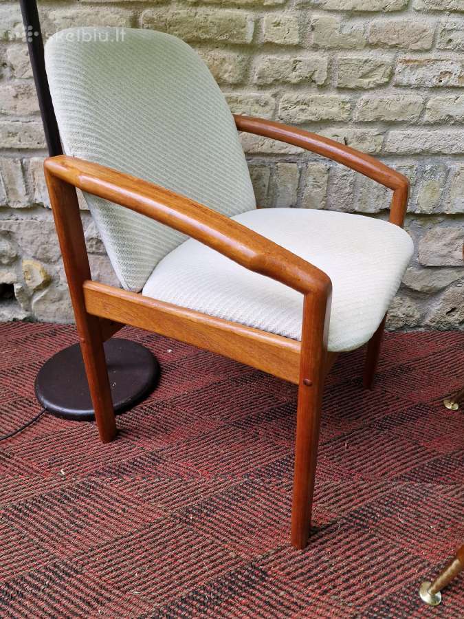 Vintažinis mid century kavos staliukas ir krėslas - nuotraukos Nr. 24