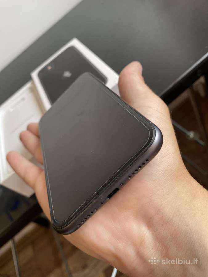 iPhone 11 / 64 GB juodas - nuotraukos Nr. 2