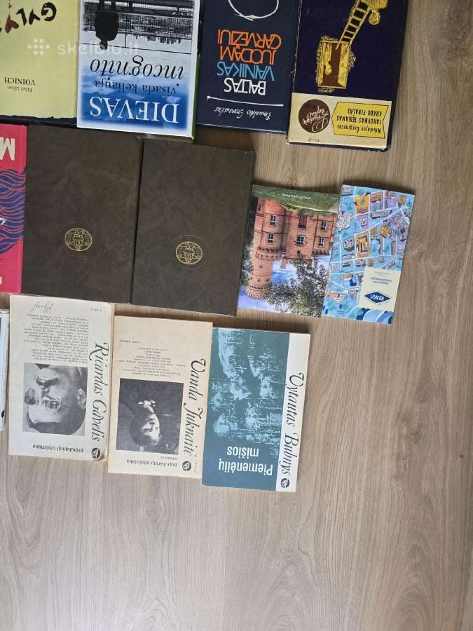 Atiduodu knygas (visas iskarto) - nuotraukos Nr. 2