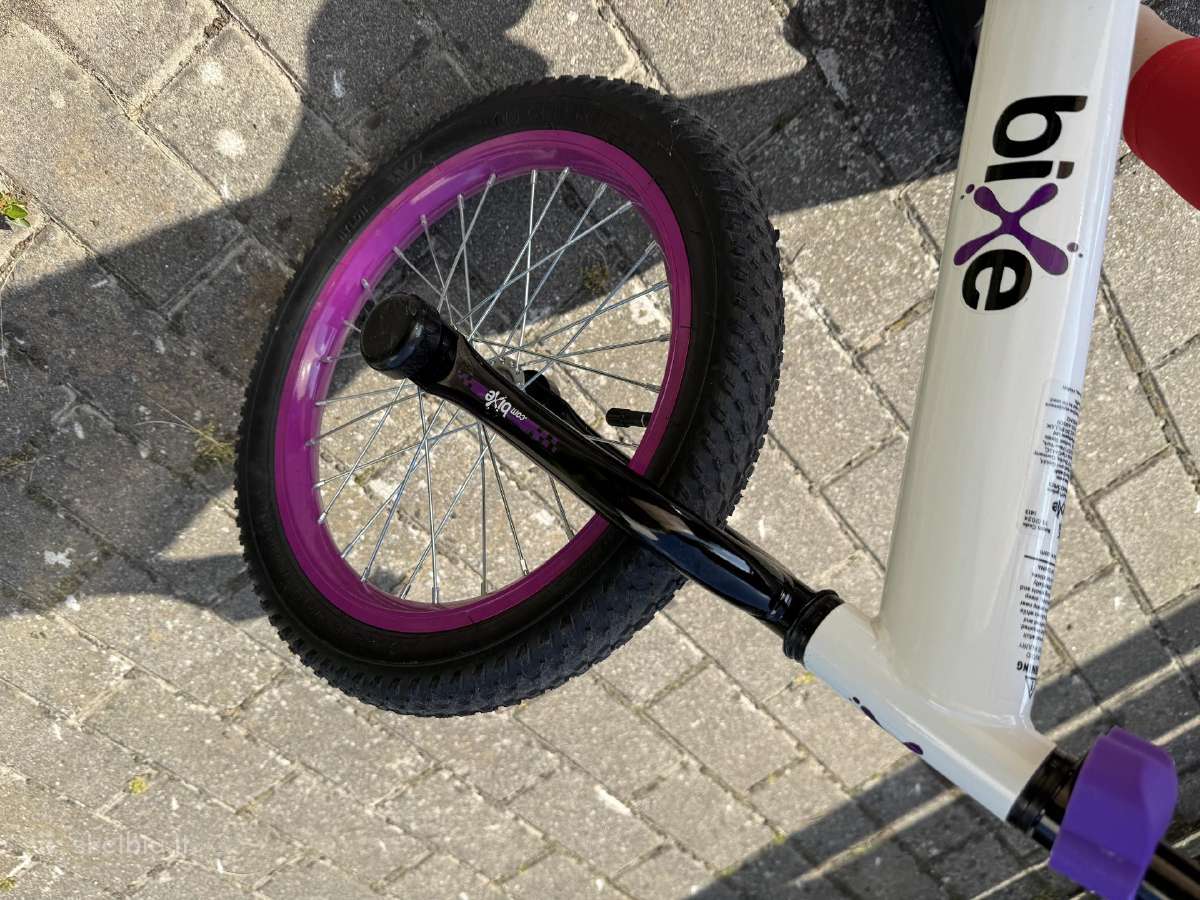 Bixe balansinis dviratis nuo 5 metų - nuotraukos Nr. 6