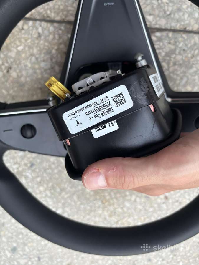Tesla Model S ir X Yoke Airbag (vairo oro pagalvė) - nuotraukos Nr. 9