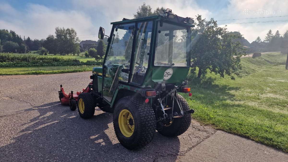 John Deere 855 traktorius 4wd su pjaunamaja deka - nuotraukos Nr. 3