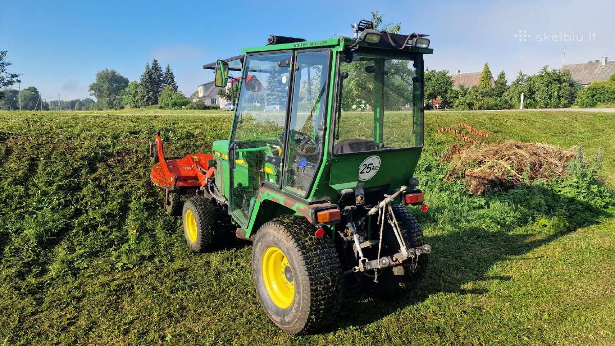 John Deere 855 traktorius 4wd su pjaunamaja deka - nuotraukos Nr. 11