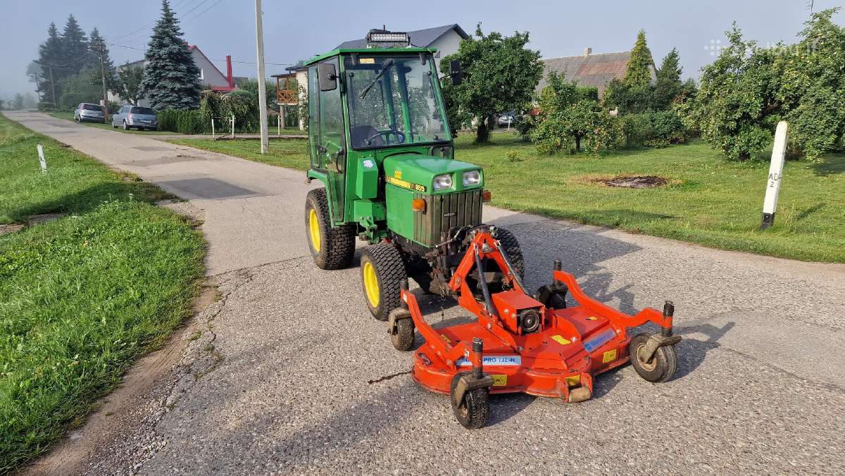 John Deere 855 traktorius 4wd su pjaunamaja deka - nuotraukos Nr. 21
