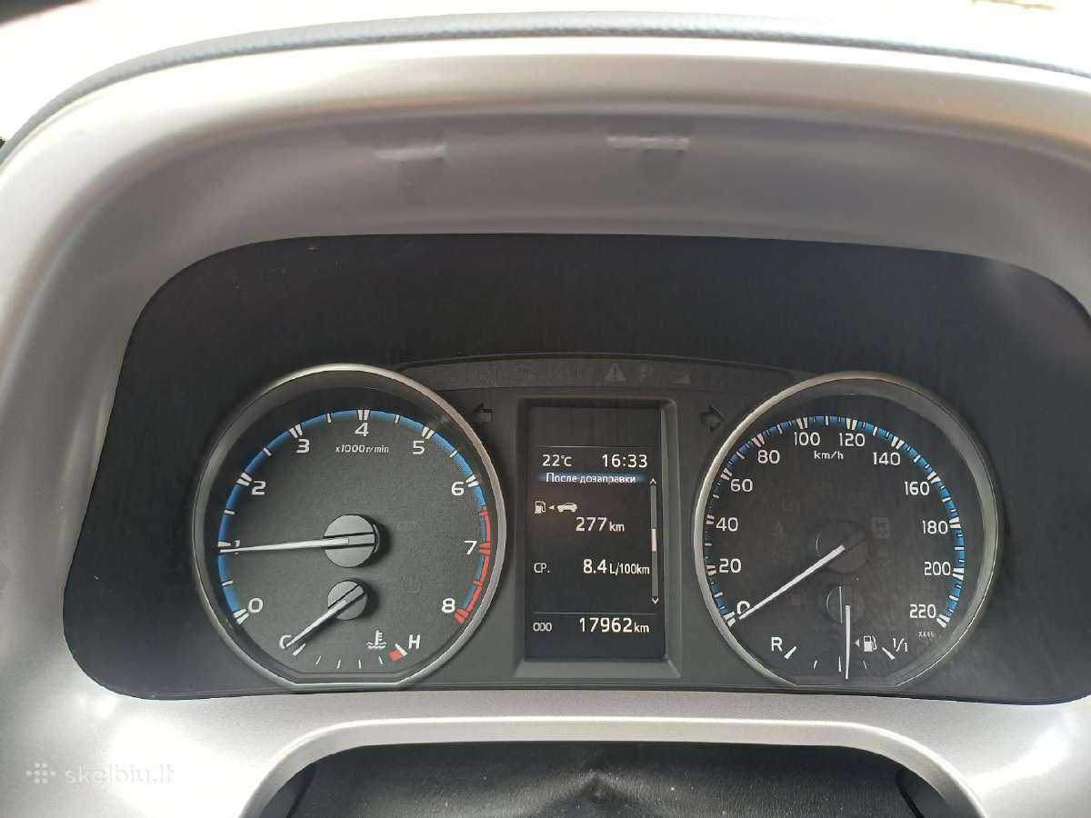Toyota Rav4 2.0 2016 tik 18 tūkst. km 1 savini - nuotraukos Nr. 9