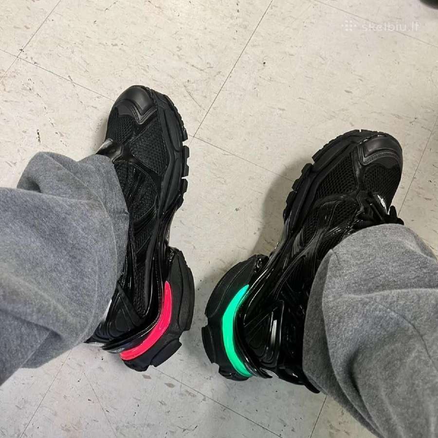 Balenciaga kedai su dėže LED su viskuo - nuotraukos Nr. 3