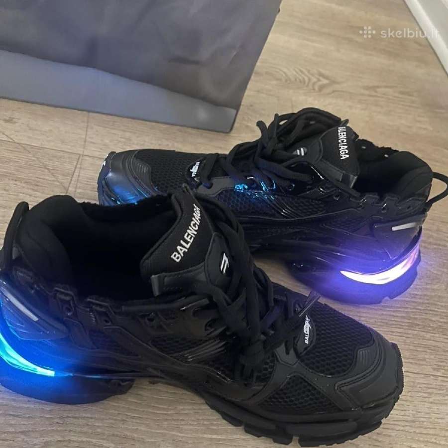 Balenciaga batai - nuotraukos Nr. 4