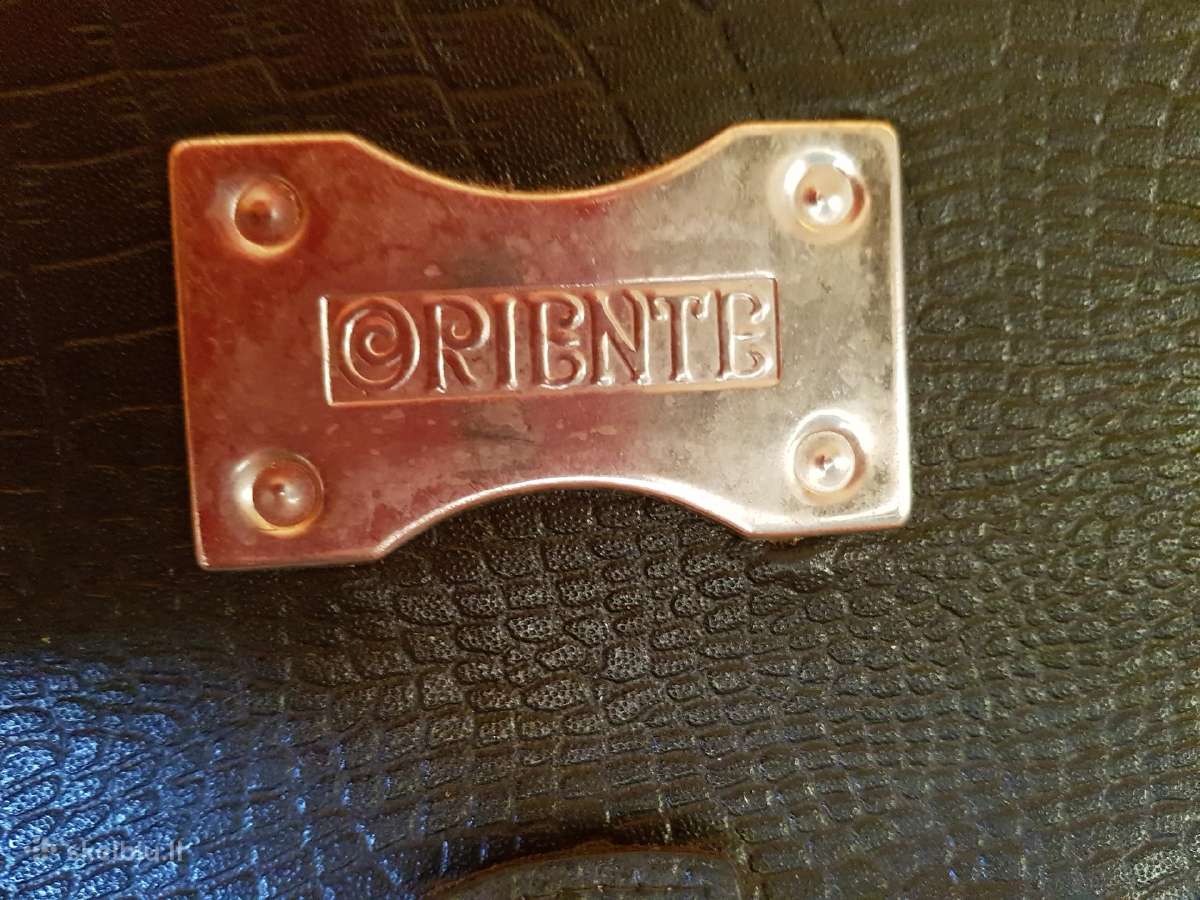 Du diplomatai ir portfelis - nuotraukos Nr. 18