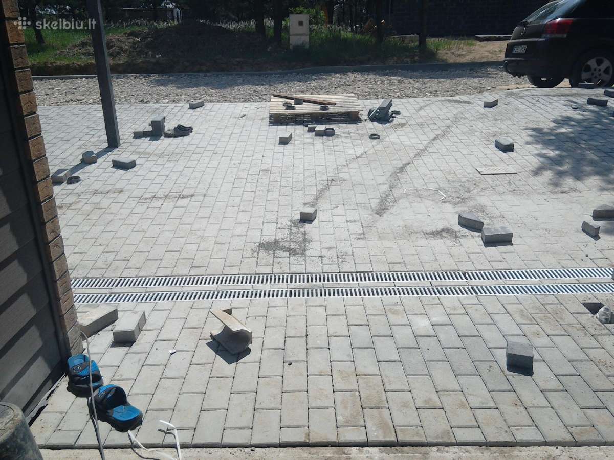 Trinkelių klojimas. Laiptu,pamatu betonavimas. - nuotraukos Nr. 12