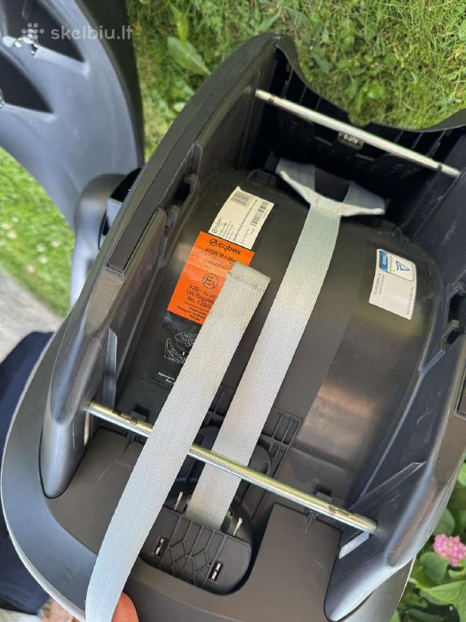 Cybex Aton M i-size automobilinė kėdutė su Isofix - nuotraukos Nr. 4