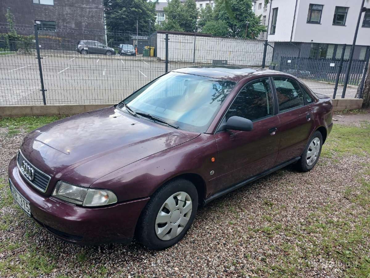 Parduodama techniskai tvarkinga audi a4 - nuotraukos Nr. 7