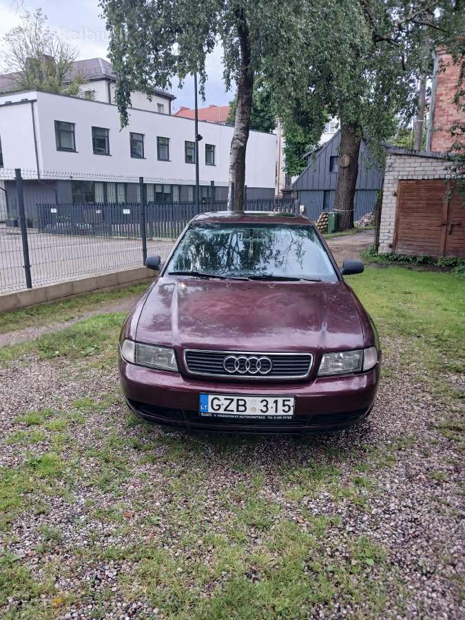 Parduodama techniskai tvarkinga audi a4 - nuotraukos Nr. 8