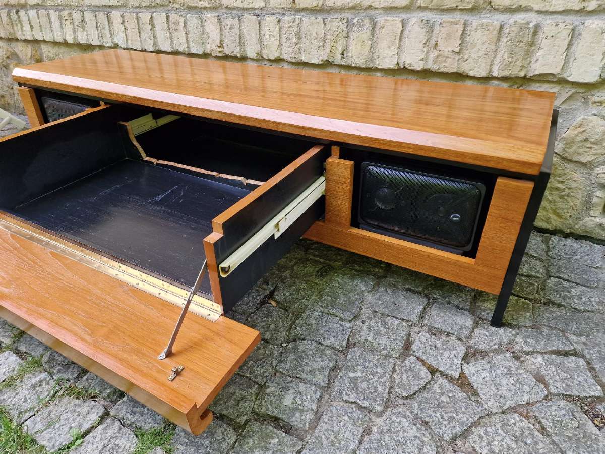 Vintažinė mid century Bauhaus st.audio konsolė - nuotraukos Nr. 16
