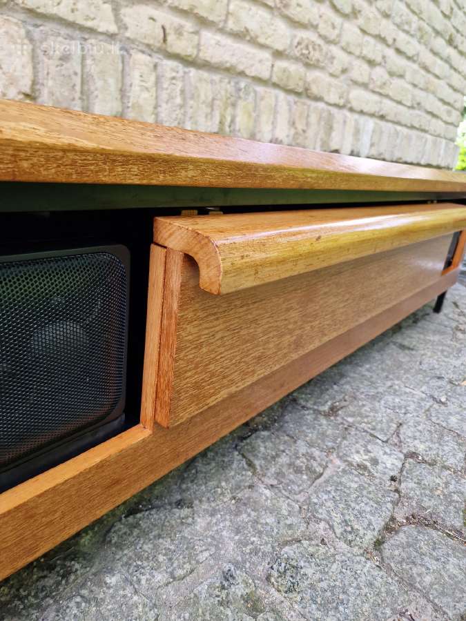 Vintažinė mid century Bauhaus st.audio konsolė - nuotraukos Nr. 22
