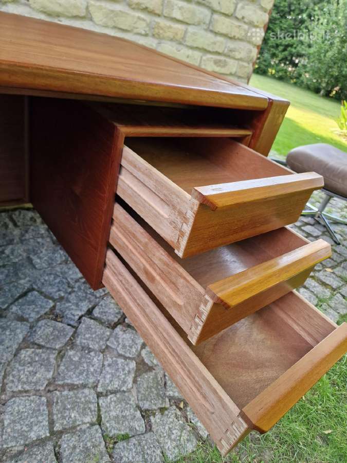 Vintažinis mid century tikmedžio rašomojo stalas - nuotraukos Nr. 15