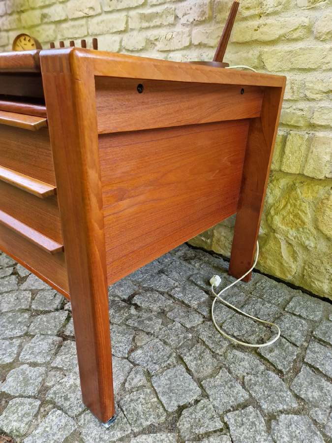 Vintažinis mid century tikmedžio rašomojo stalas - nuotraukos Nr. 28