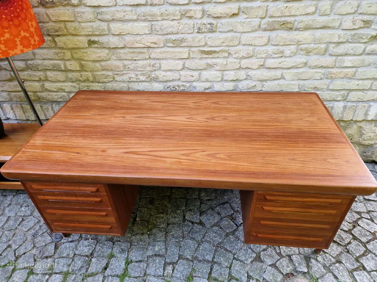 Vintažinis mid century tikmedžio rašomojo stalas - nuotraukos Nr. 15