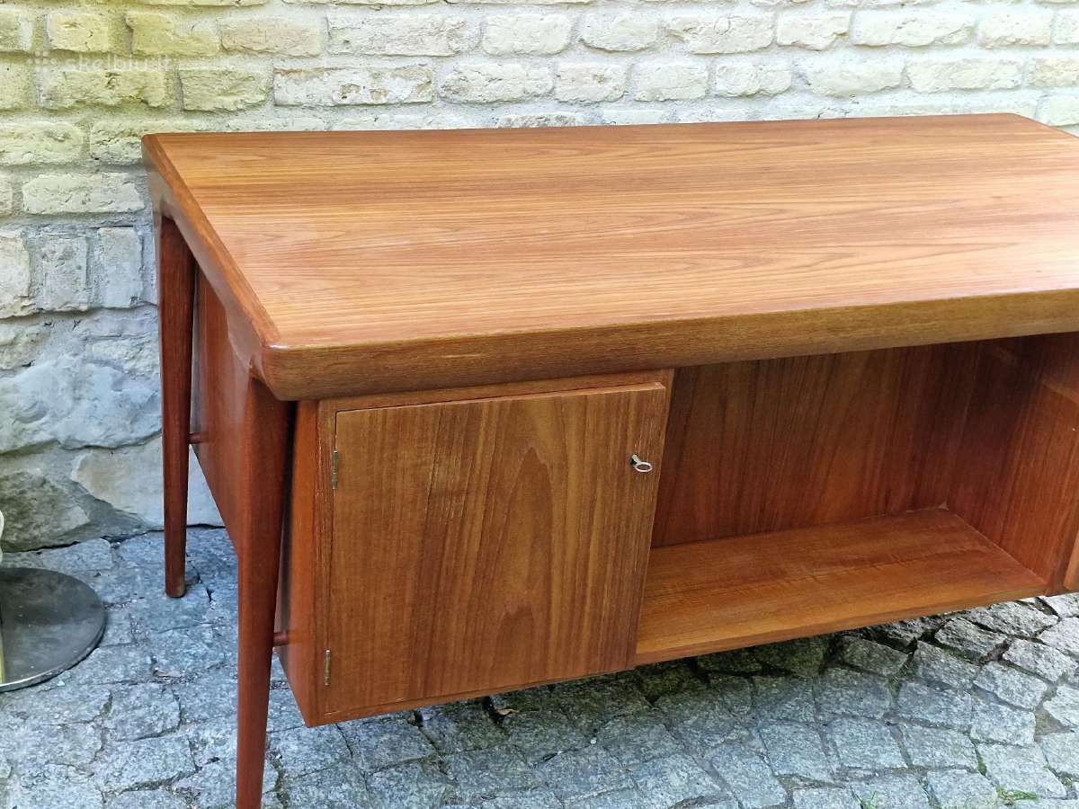 Vintažinis mid century tikmedžio rašomojo stalas - nuotraukos Nr. 19