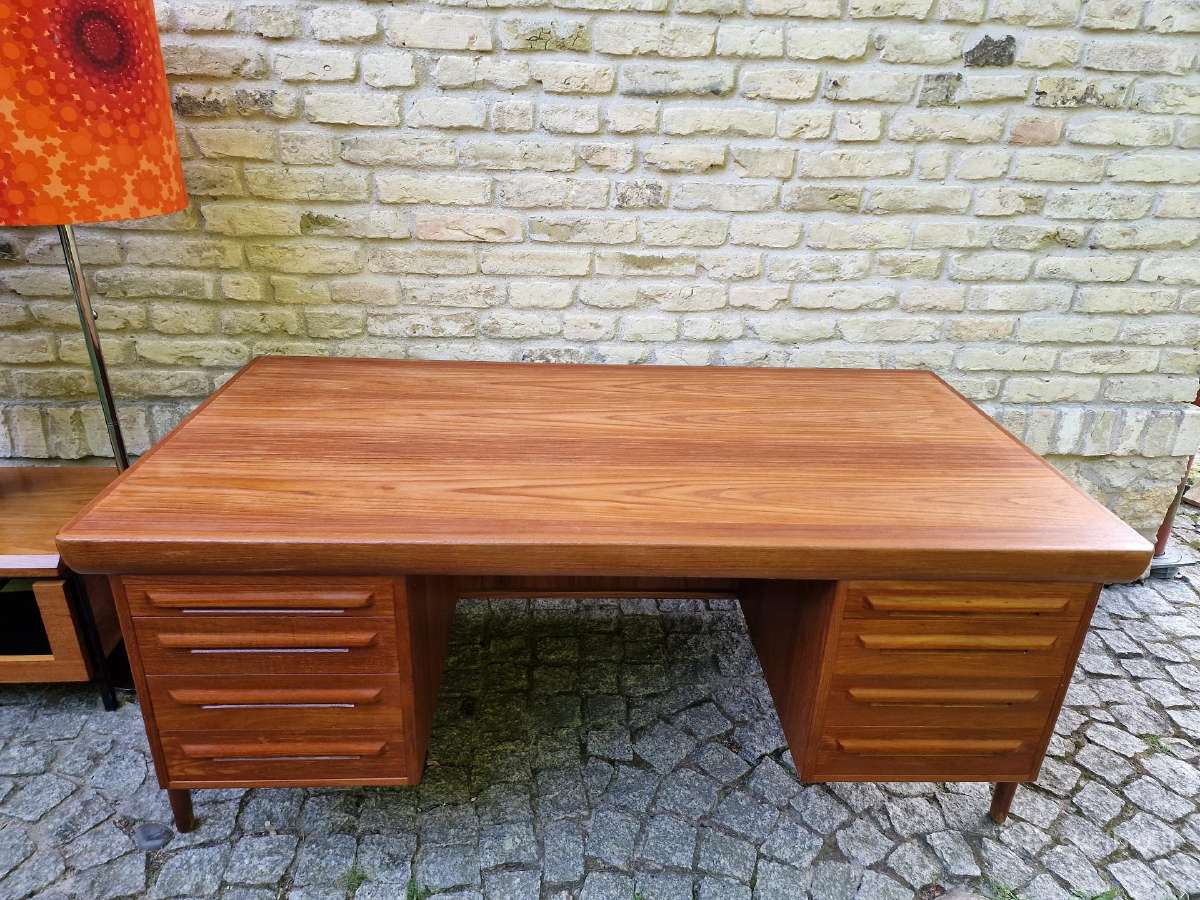 Vintažinis mid century tikmedžio rašomojo stalas - nuotraukos Nr. 30