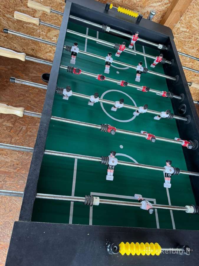 Stalo futbolas - nuotraukos Nr. 2
