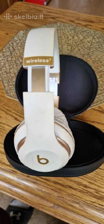 Beats studio wireles3 ausines(belaides)+radija - nuotraukos Nr. 2